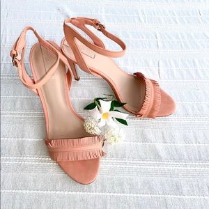 Aldo Neila heels